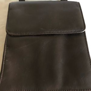 WORTHINGTON BROWN LEATHER MULTIPOCKET BAG